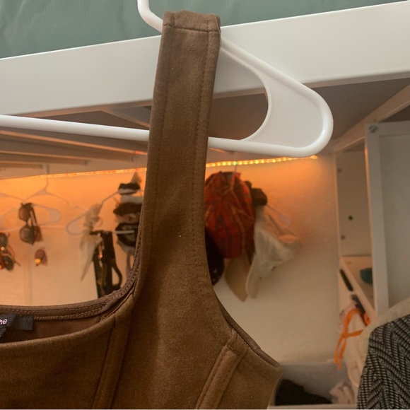 Brown Cropped Tank Boho - Picture 2 of 4